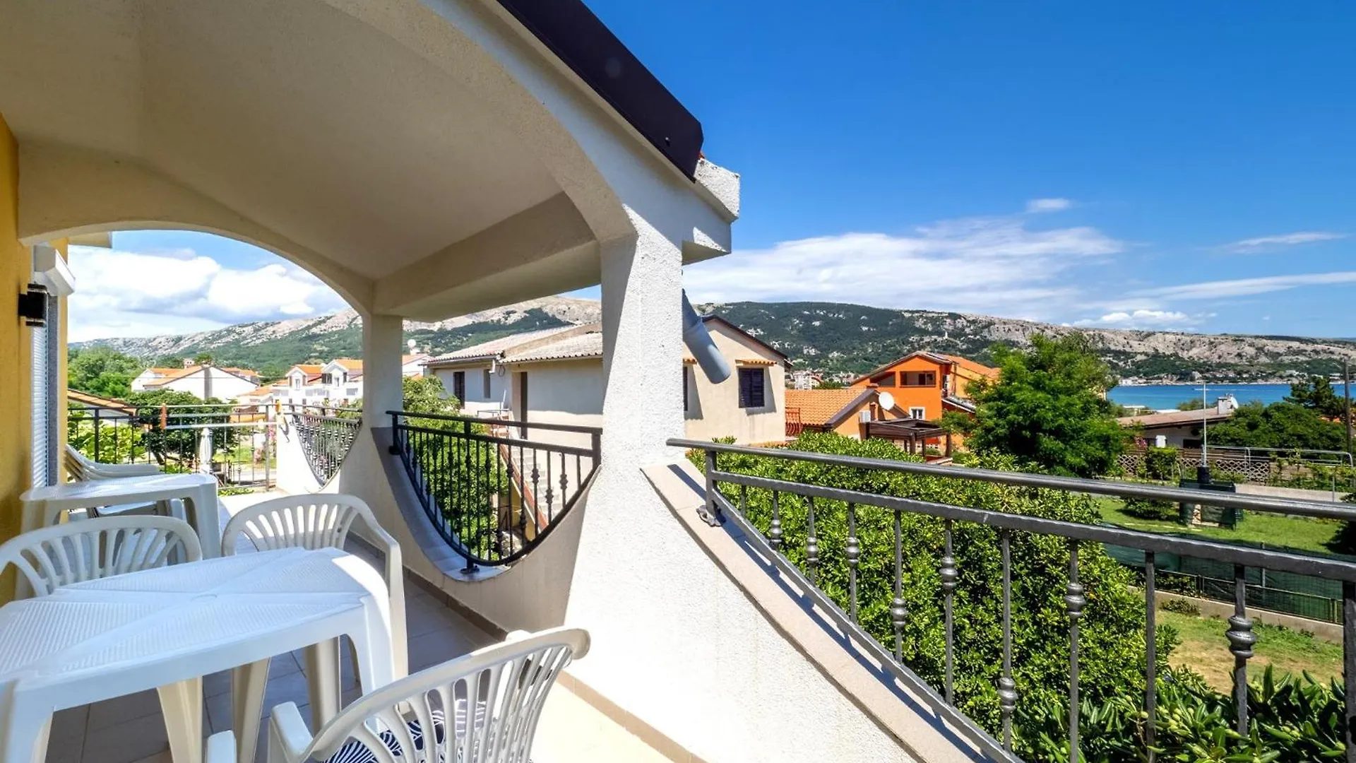 Apartments Bianca Baska  Croatia