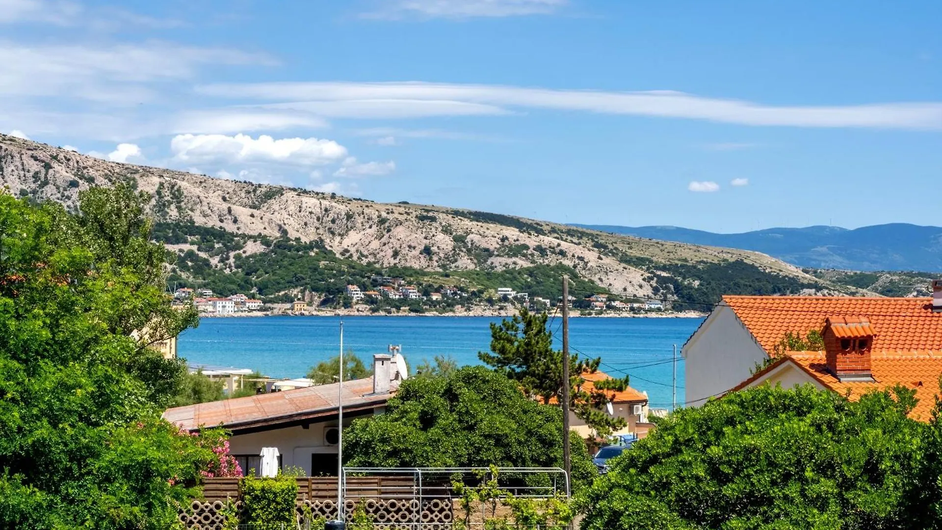 Apartments Bianca Baska  0*, Baska (Krk) Croatia